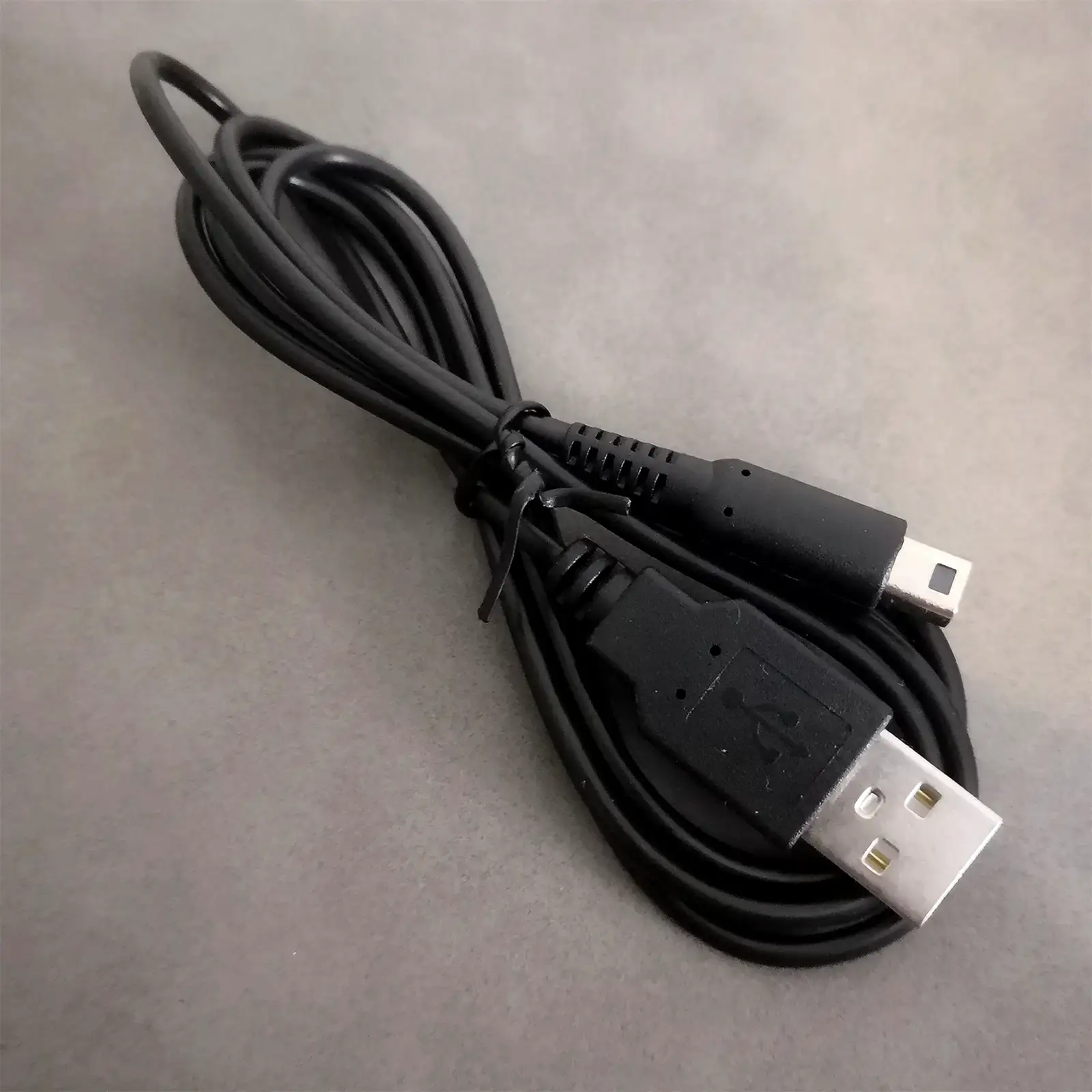 3DS/ 3DS XL/ DSi/ DSi XL USB laddkabel laddare