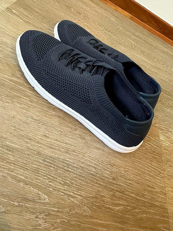 CLO sneakers – dam strl 41 – 325 kr