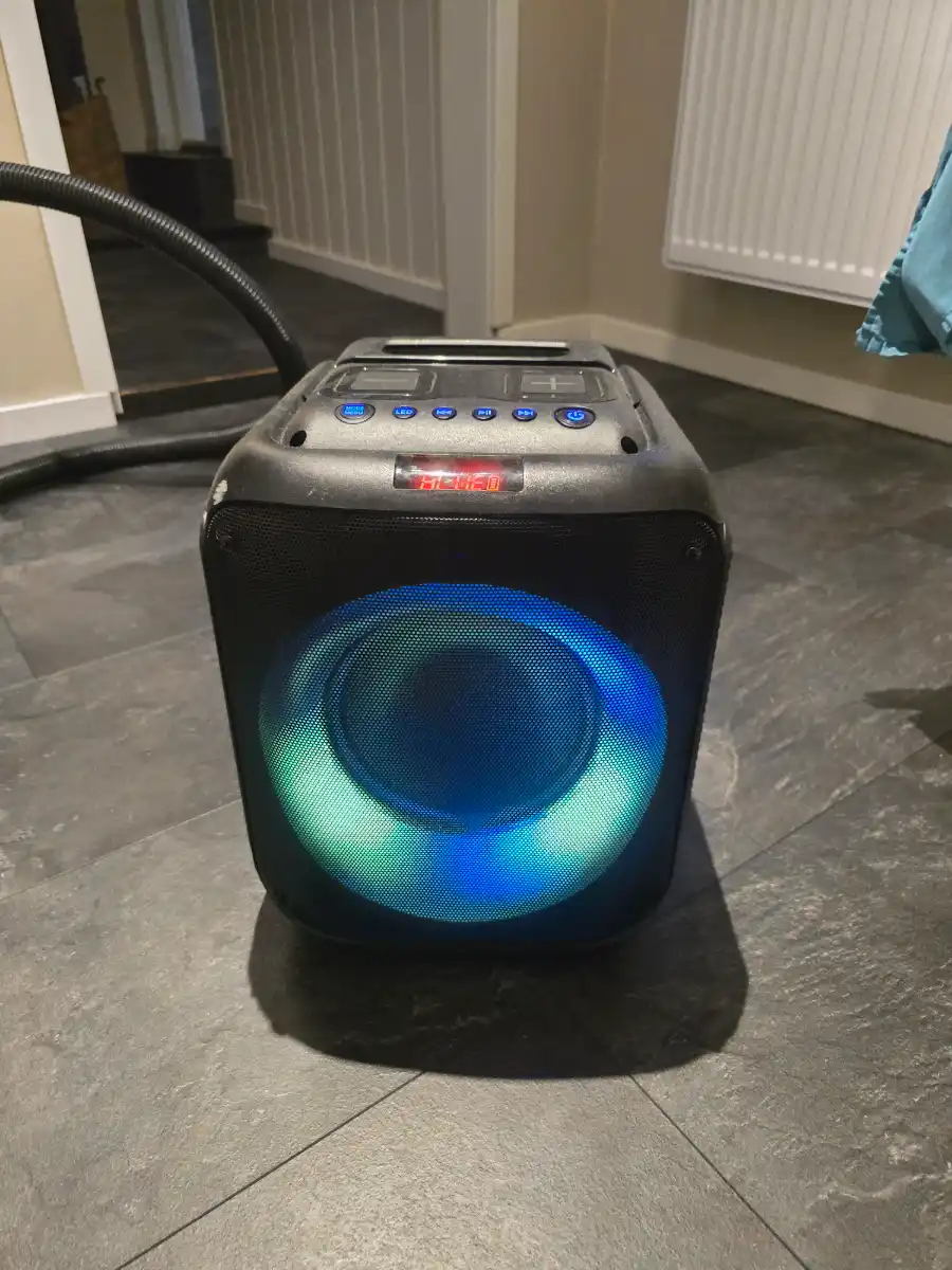 Bärbar Bluetooth-högtalare med LED-ljus