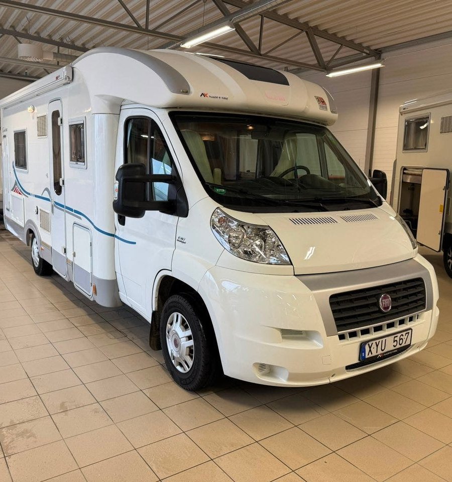 Adria Coral S680 ST 2009